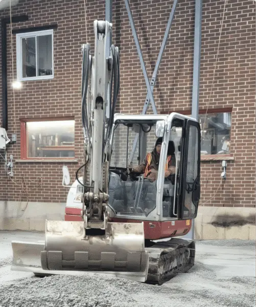 6-ton-tracked-excavator
